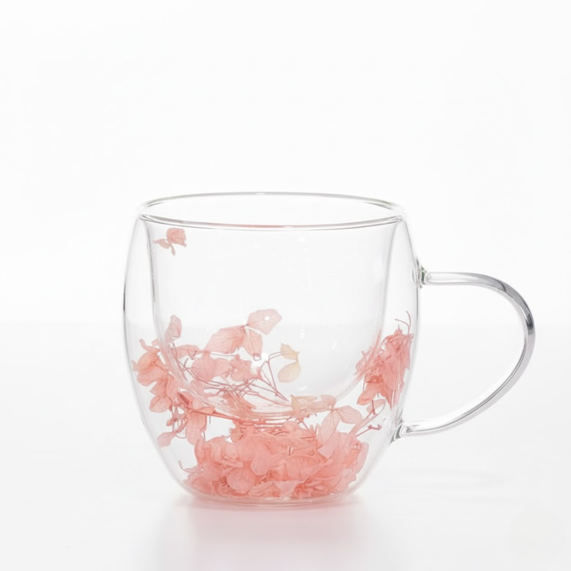DailyAlley Floral Glass Mug - A beautiful and elegant glass mug with a handle, featuring a delicate floral design. Perfect for hot and cold drinks. Dailyalley