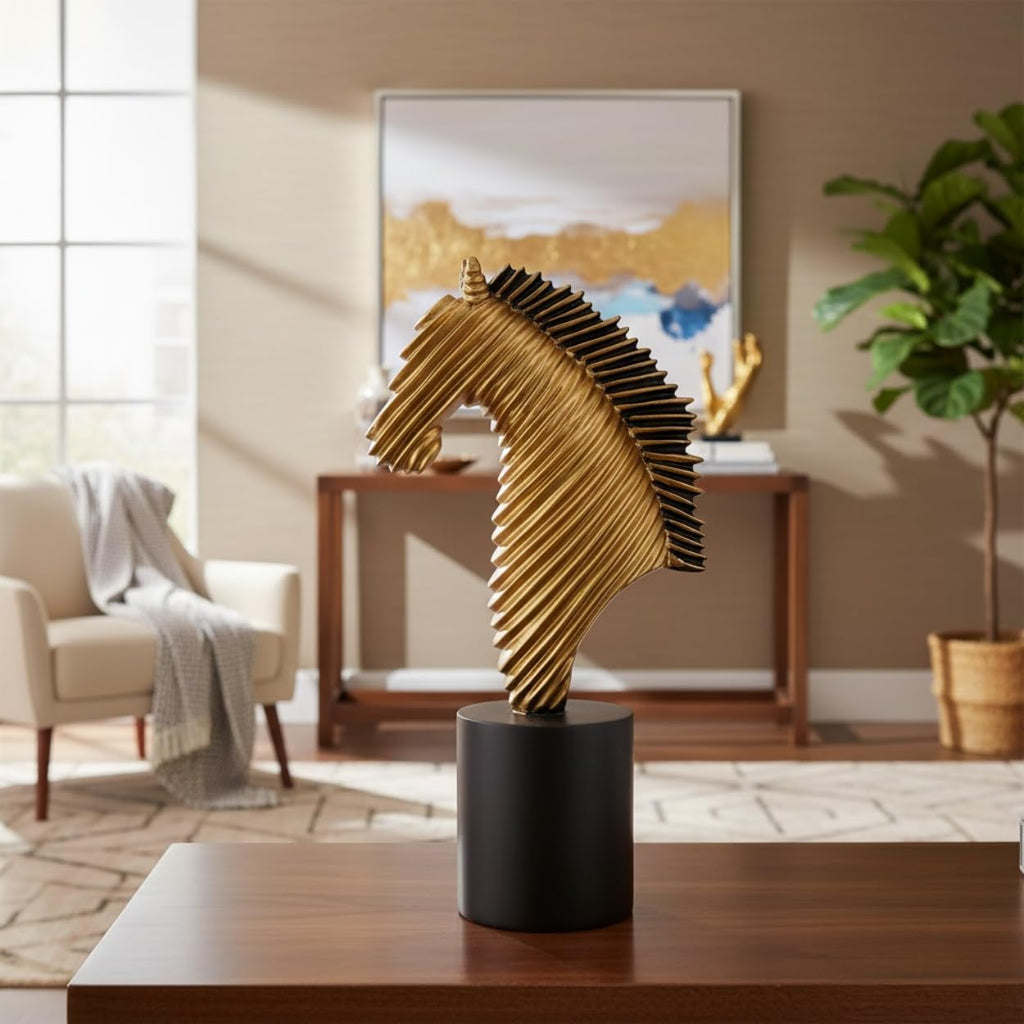 Modern Ribbed Horse Head Showpiece – Premium Gold & Black Abstract Resin Sculpture for Home, Office & Table Décor (13×23×7 cm) Dailyalley