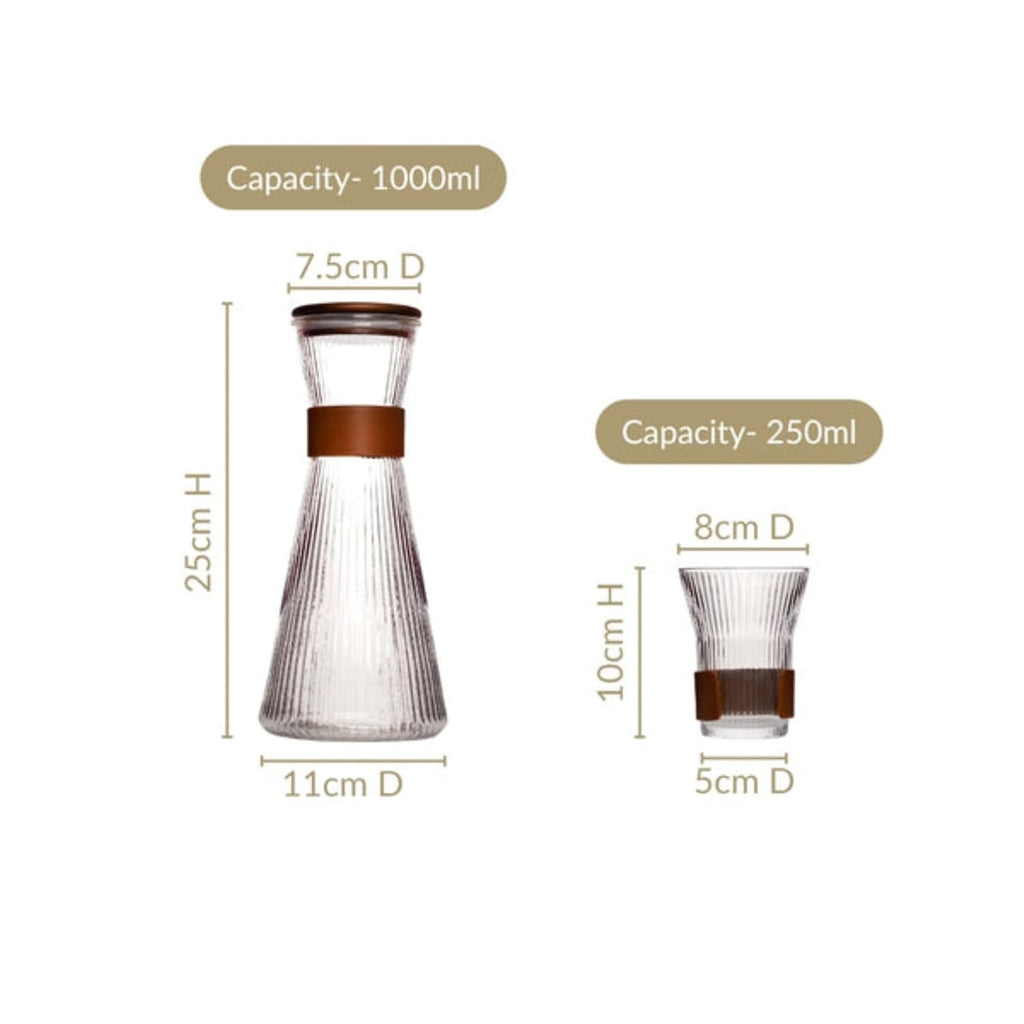 Two glass carafes with dimensions and capacities labeled on a white background
