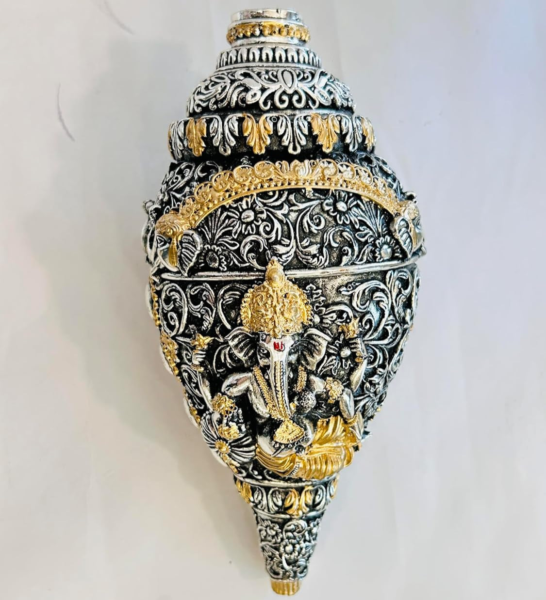 Daily Alley Ganesh Shankh (Conch) – Silver Plated & Gold Plated | Ideal for Pooja, Gifting & Home Decor Showpiece Dailyalley